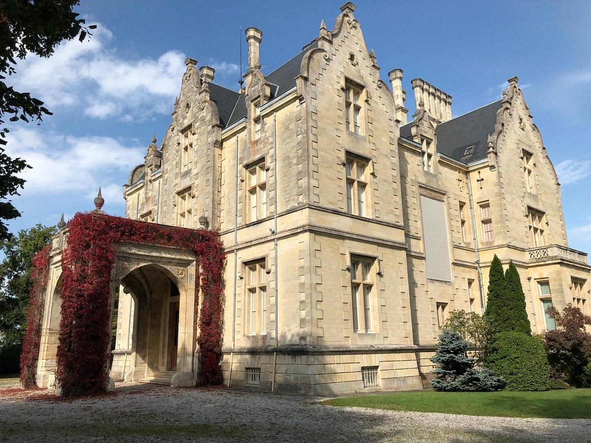 Château Lanessan: Fort Médoc History & Private Wine Tasting