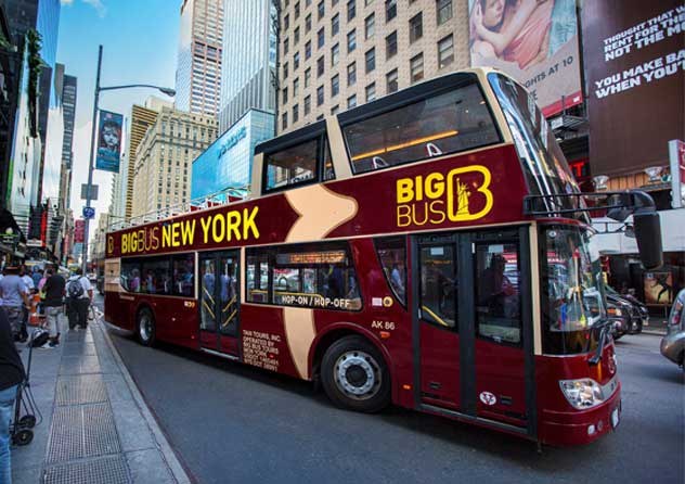 Big Bus New York: Hop-On Hop-Off Premium Night Tour