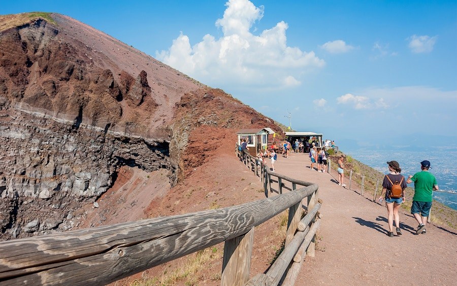 Mount Vesuvius Summit Hike: Private Crater Rim Experience