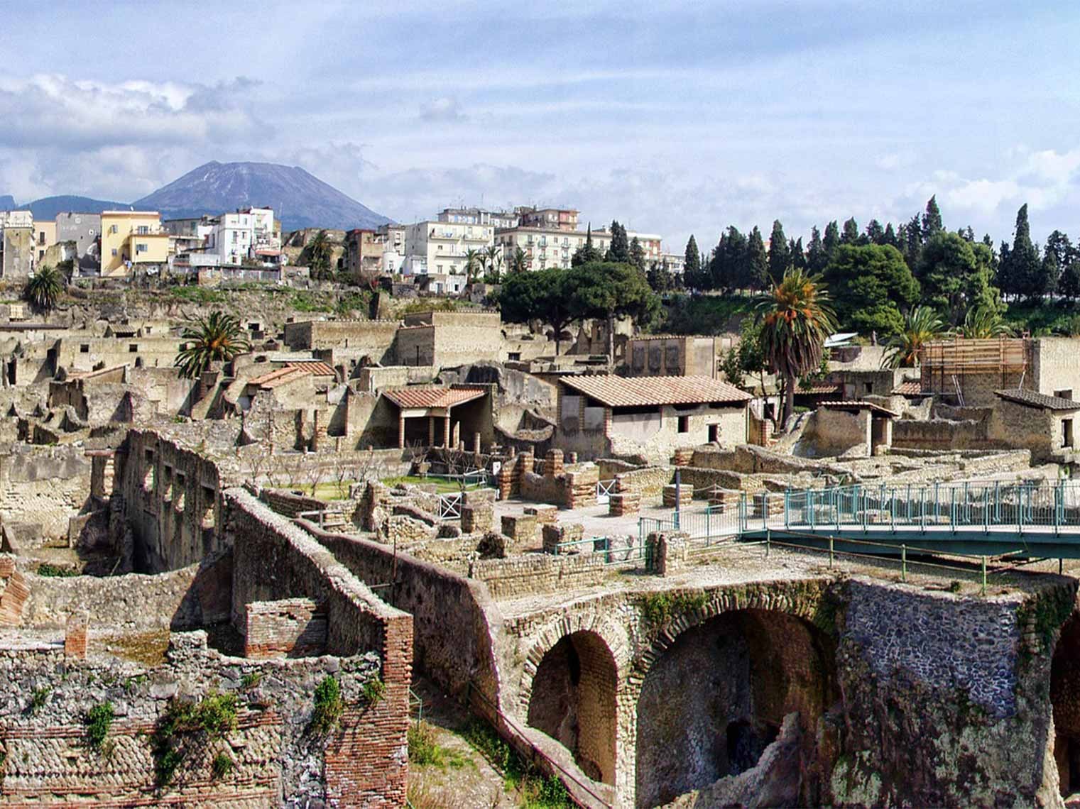 Herculaneum Private Tour: The Pompeii the Crowds Miss