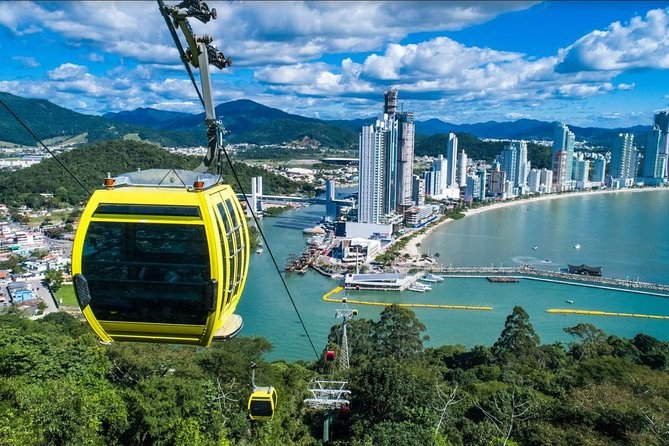 Balneário Camboriú: City Skyline & Unipraias Park Cable Car