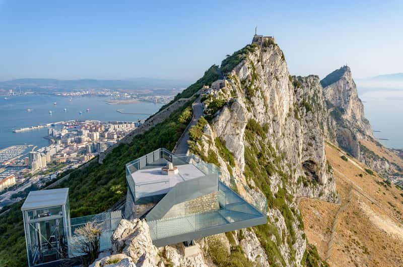 Great Siege Tunnels & Skywalk: Expert History Immersion