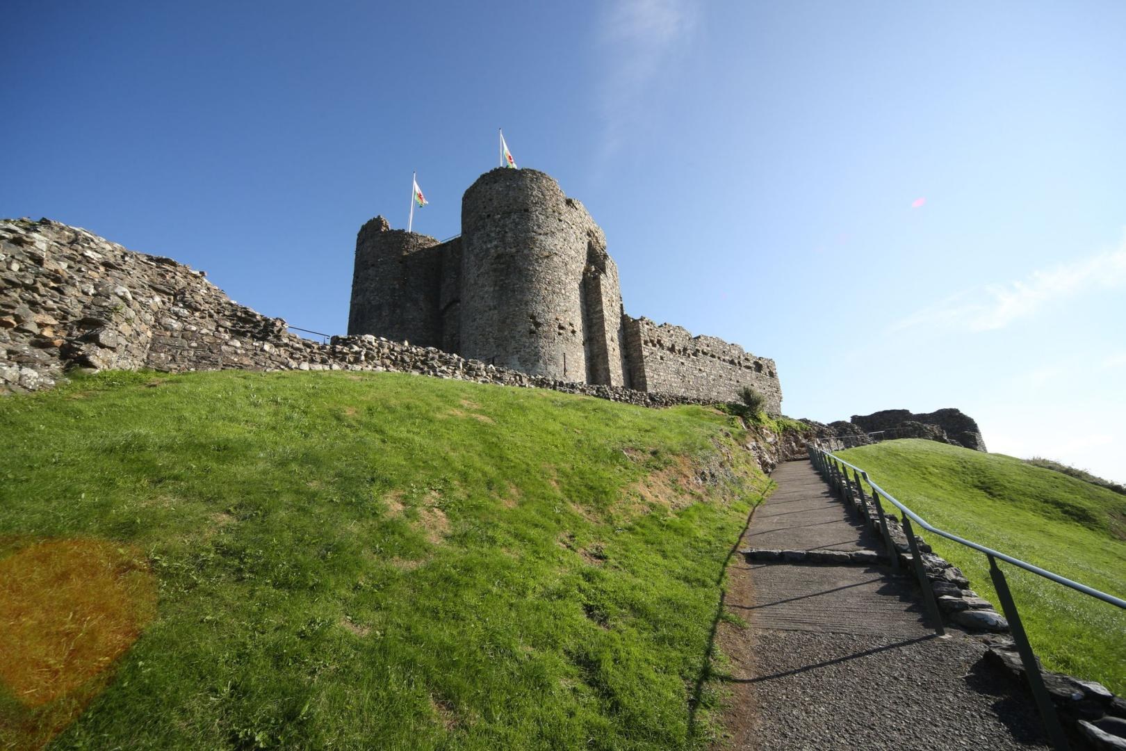 Criccieth Castle: Private Guided History Tour with Cadw