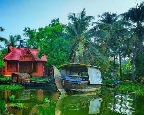 Kerala Cooking Class & Spice Garden: Secrets of a Master Home Chef