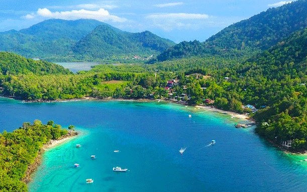 Pulau Weh Wildlife & Jungle Trek: Endemic Birds & Macaques