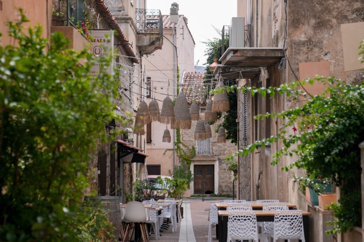Porto-Vecchio Citadel & Corsican Gastronomy Private Walking Tour