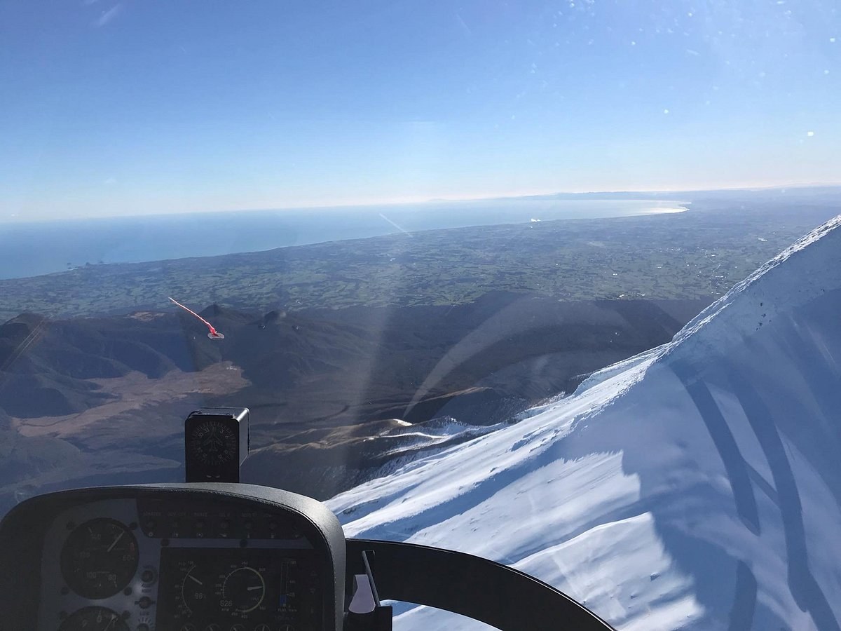 Ice Aviation: Scenic Fixed-Wing Flight Over Taranaki