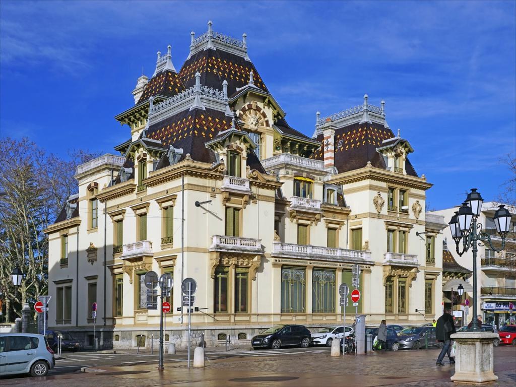 Institut Lumière: Private Guided Tour of Cinema's Birthplace