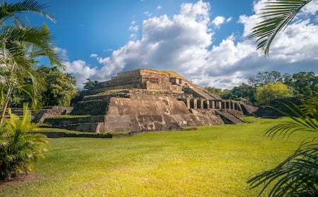 Tazumal Mayan Ruins: Private Expert-Led Archaeological Tour