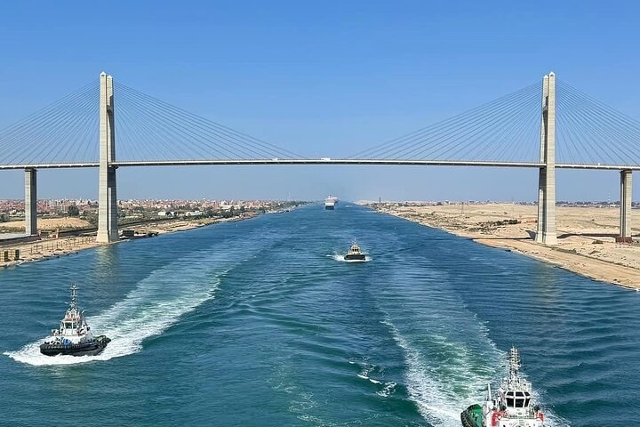 Ismailia: Suez Canal Museum & Private Canal-Side Tour