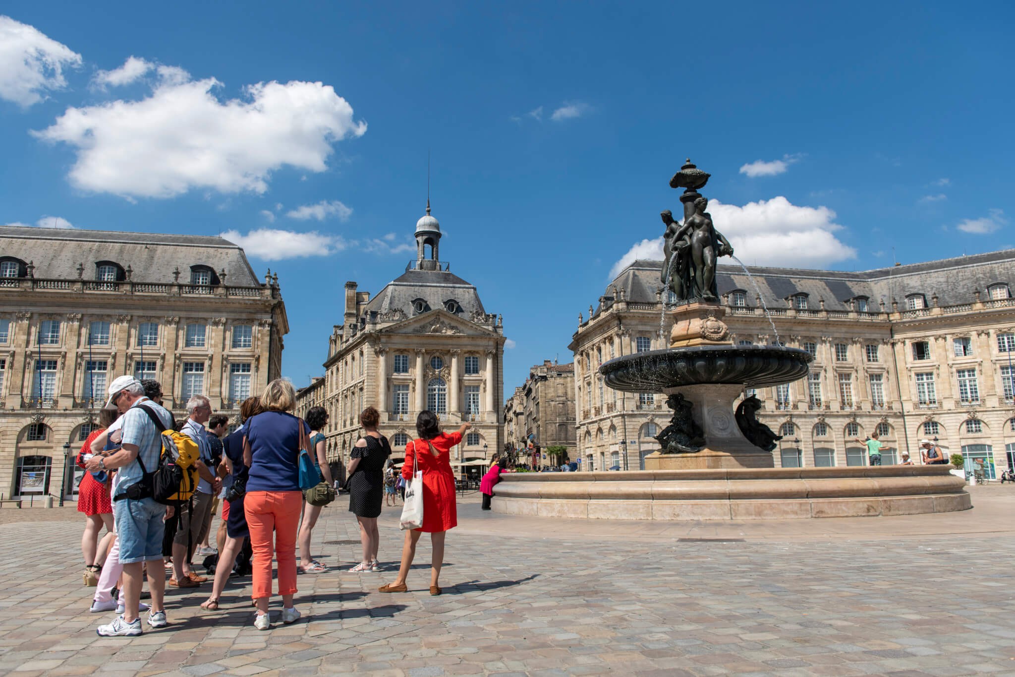 Private Walking Tour of Bordeaux's UNESCO Old City with a Local Expert