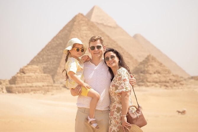 Giza Pyramids, Sphinx & Solar Boat: Private Egyptologist Day