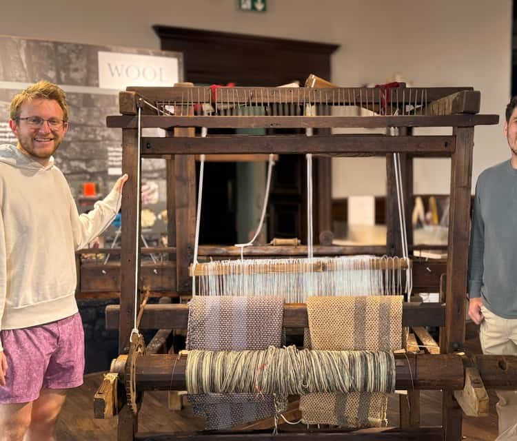Harris Tweed Weaving: Private Studio Visit with a Master Weaver