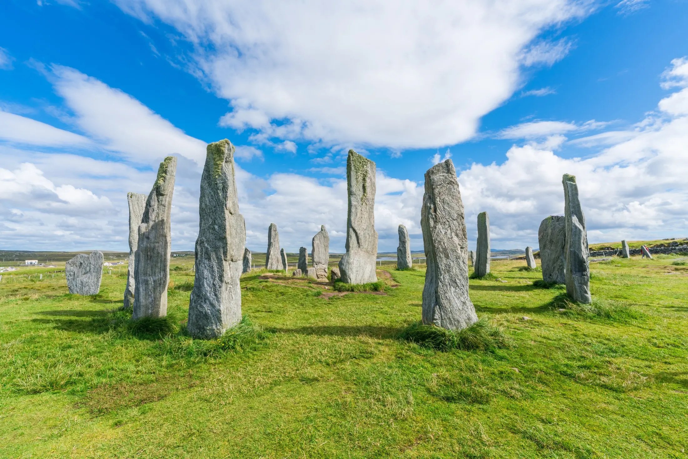 Rabbies Small-Group Isle of Lewis: Calanais & Coastal Highlights