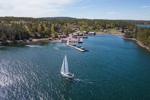Åland Islands Sailing Tour with Fika & Optional Sauna