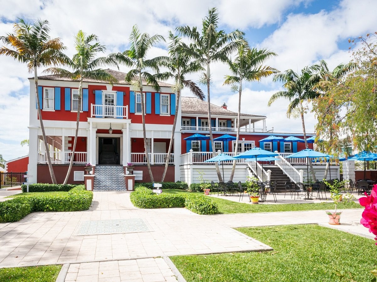 Nassau Rum Distillery Tour & Tasting: John Watling's Estate