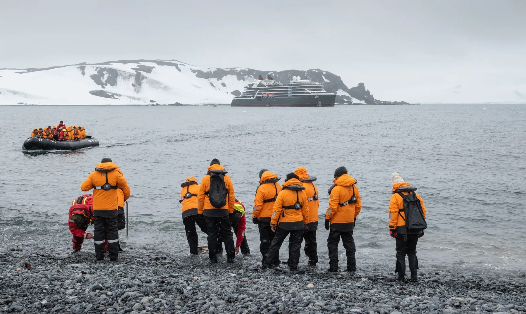 Private Zodiac Expedition: Icebergs, Glaciers & Penguin Colonies
