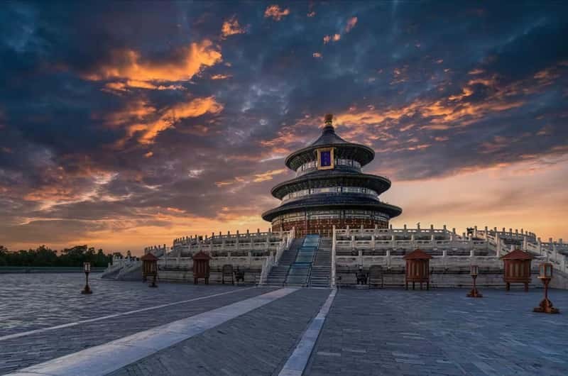 Temple of Heaven: Sunrise Tai Chi & Imperial Ritual Grounds
