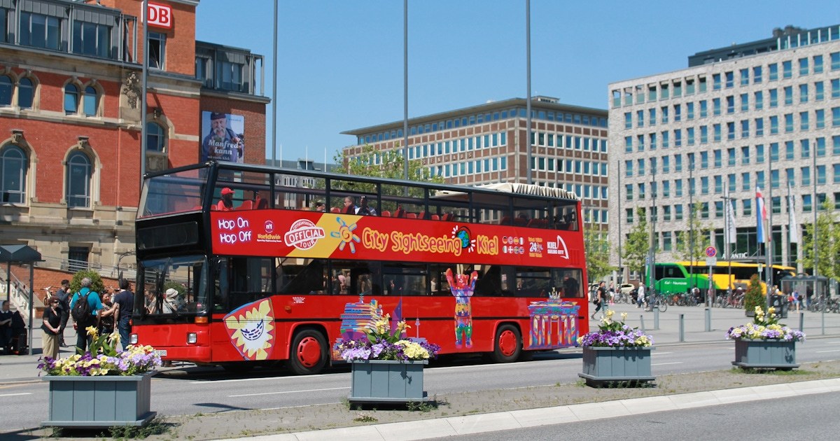 Kiel's Open-Top City Sightseeing Bus: Holtenau, Canal & Reventlou