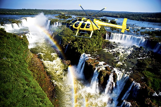 Fly Over Gizo & the Ghizo Lagoon: Private Helicopter Scenic Flight