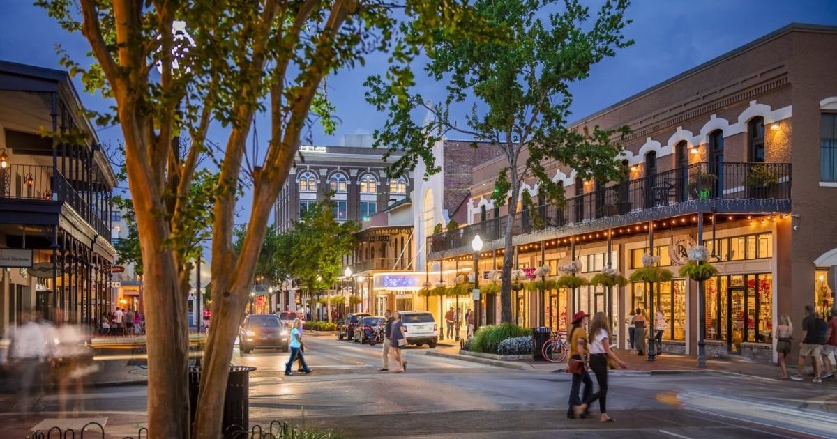 Pensacola's Historic Palafox District: Curated Food & Culture Walk