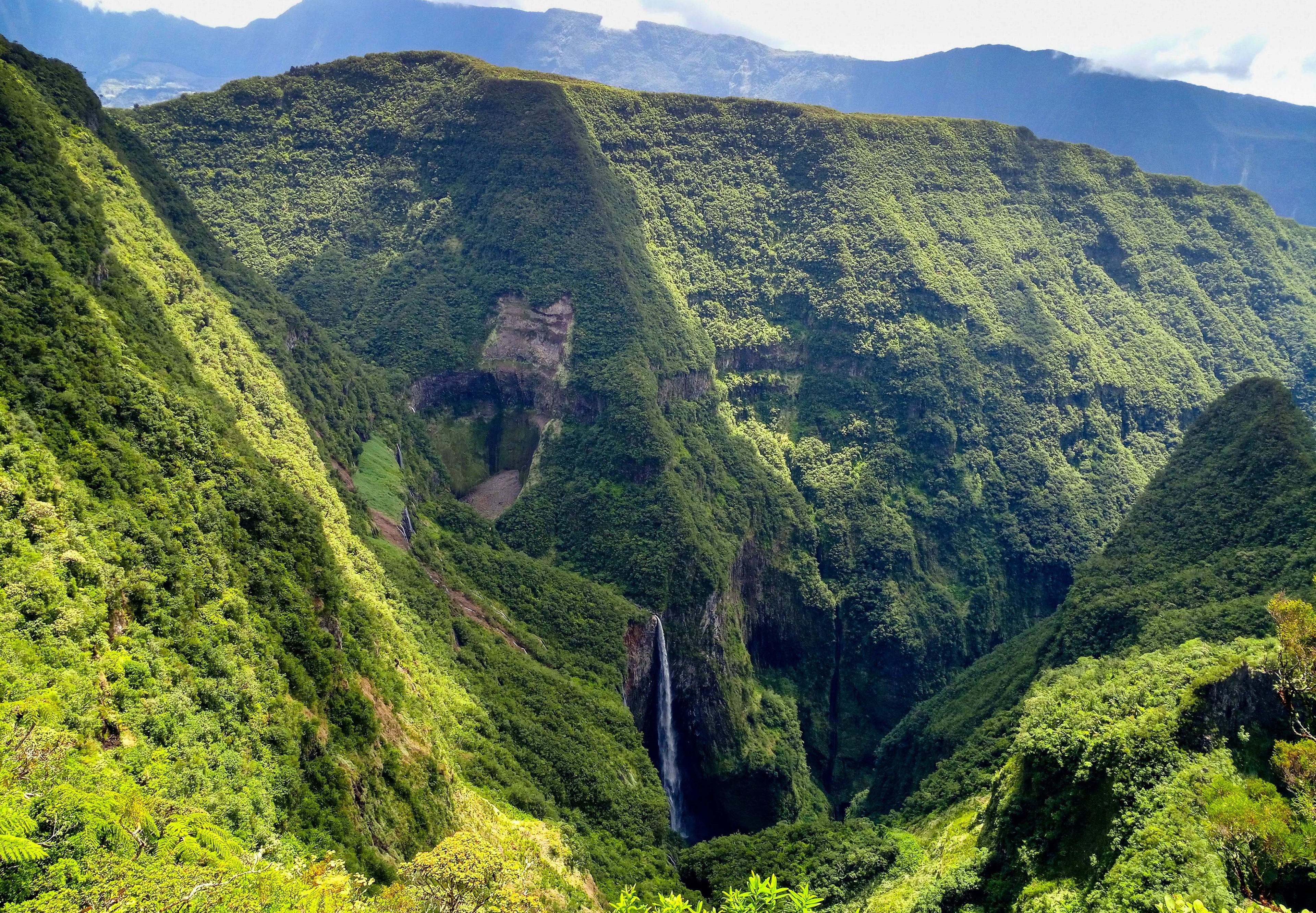 Salazie Cirque & Hellbourg Village: Private Highlands Immersion
