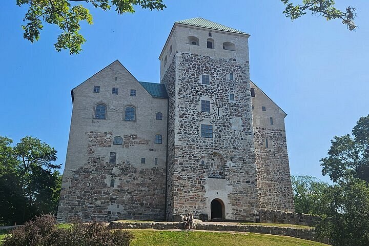 Medieval Turku Castle & Old Town: Exclusive Private Tour