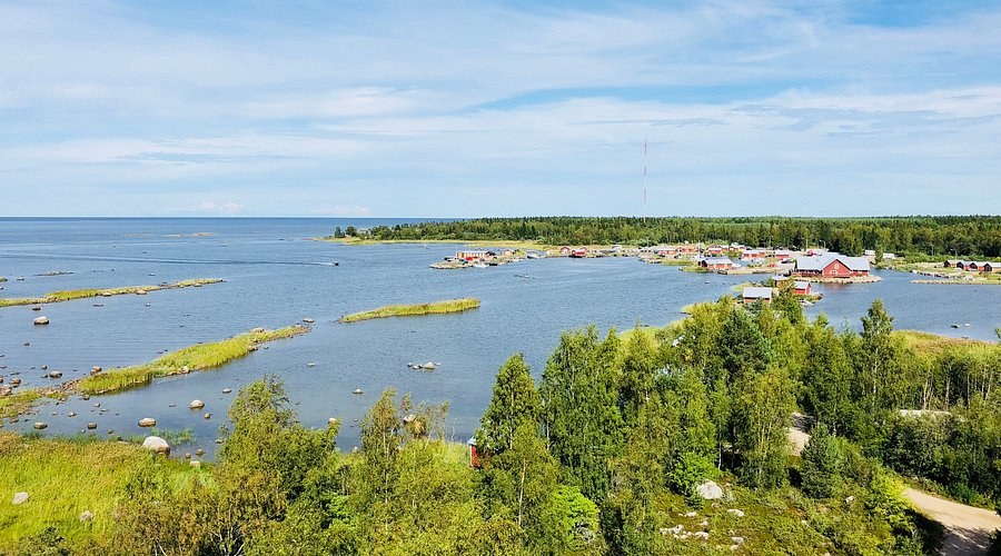 Kvarken Archipelago: Private Boat & UNESCO Wilderness Cruise