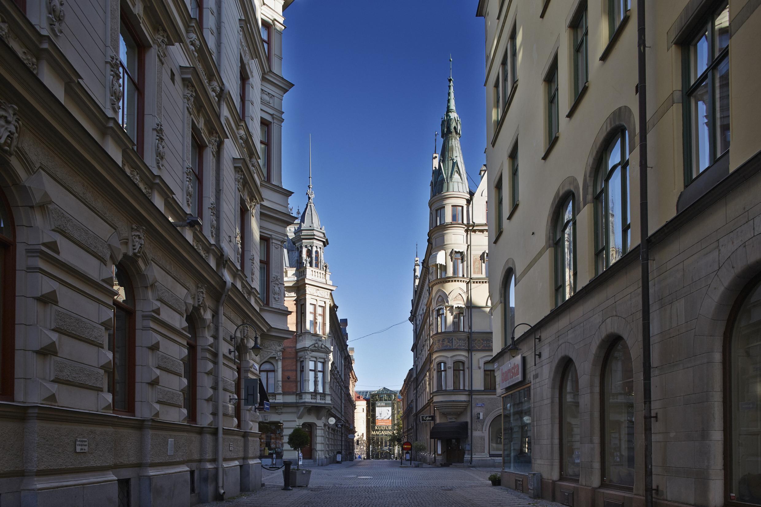Stenstan Stone City: Private Architectural Walking Tour