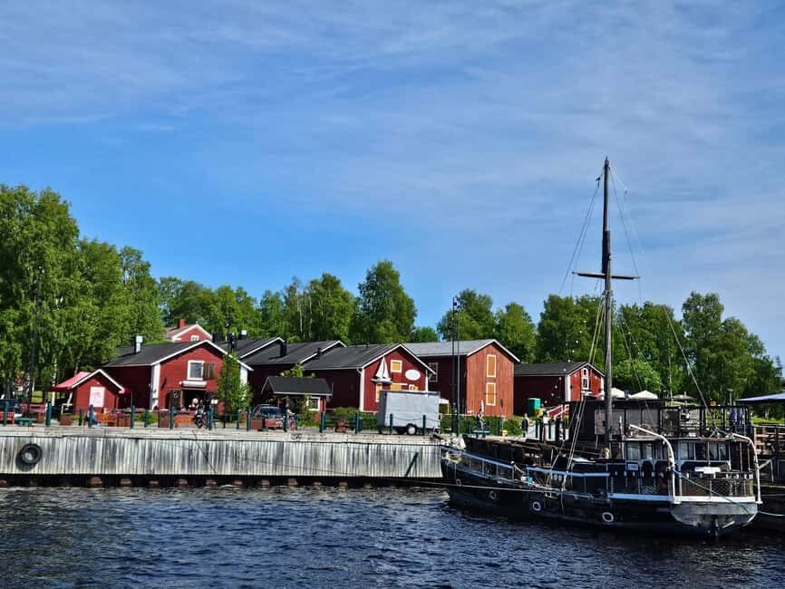Guided Walking Tour of Old Kemi: Maritime Heritage & Harbour Stories