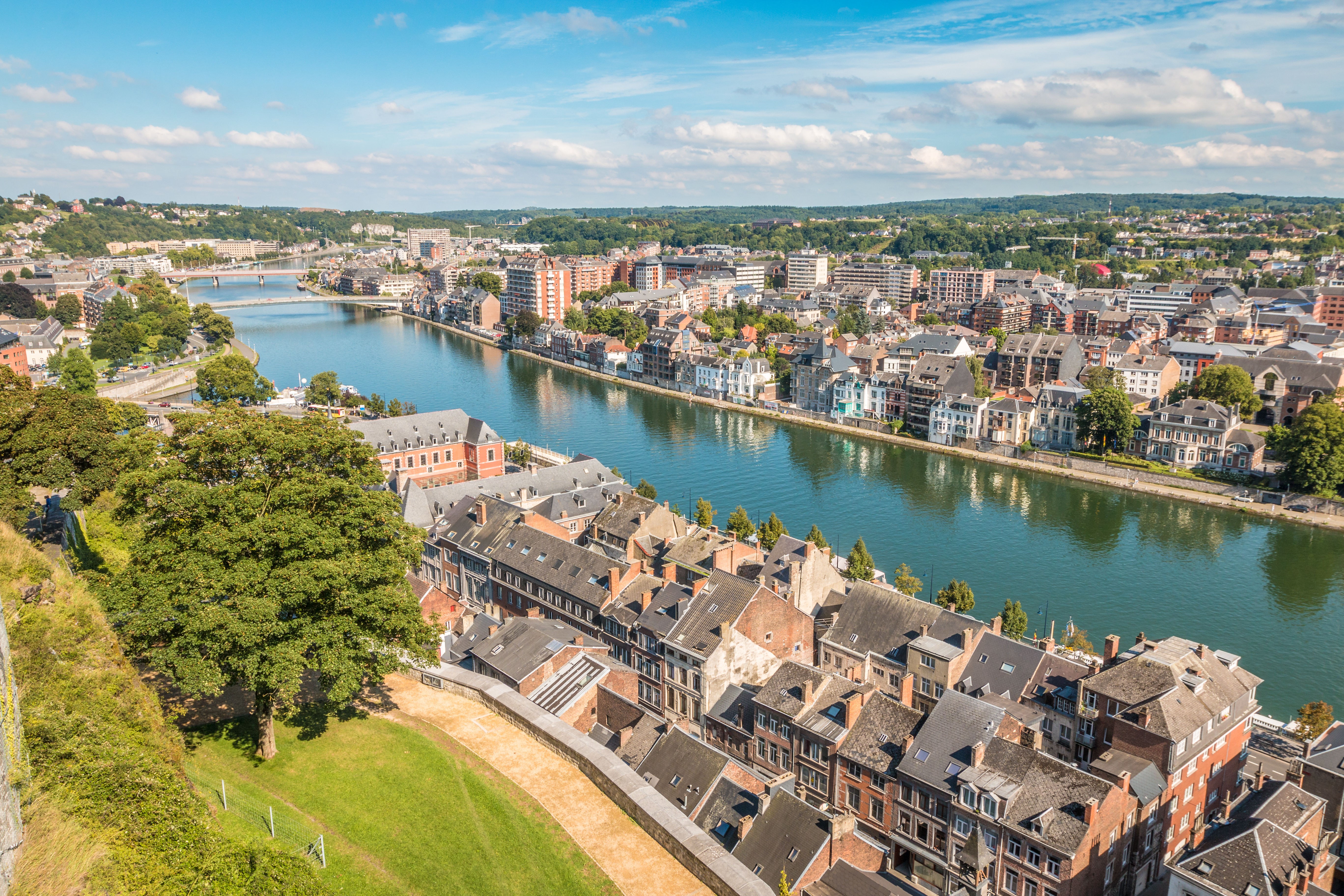 Private Meuse & Sambre River Cruise: Champagne & Château Views
