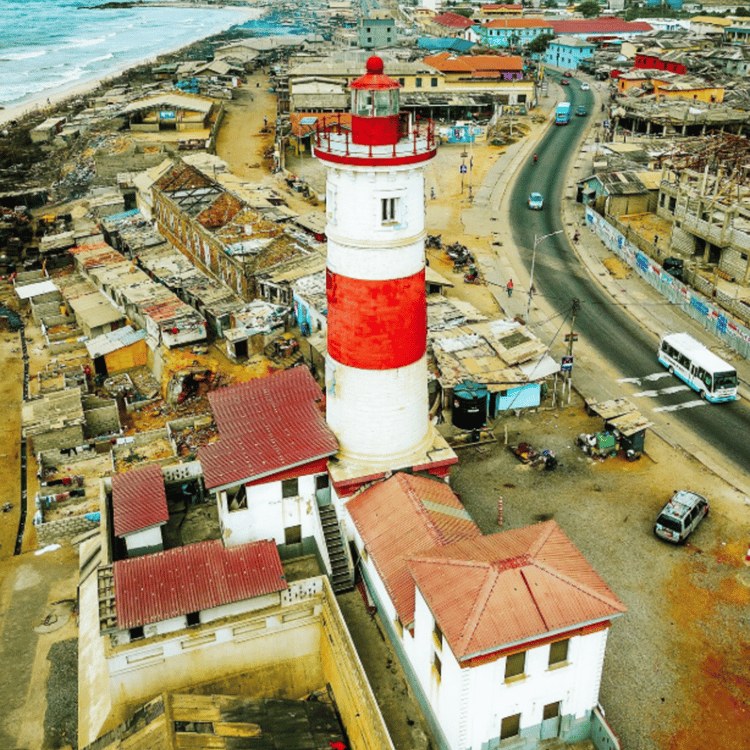 Kwame Nkrumah Memorial Park & Jamestown Lighthouse Private Tour