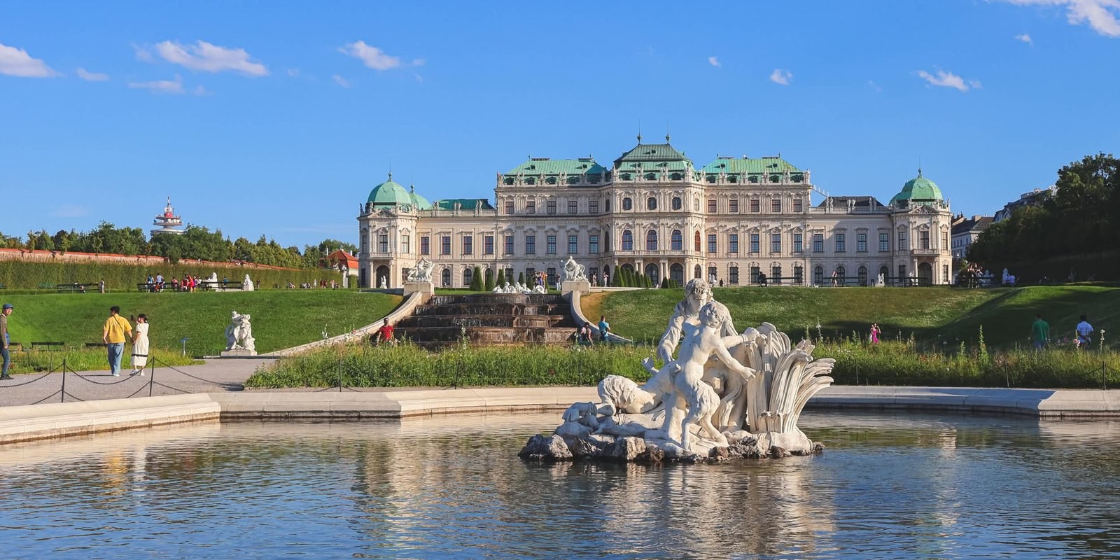 Belvedere Palace: Klimt's 'The Kiss' & Baroque Gardens
