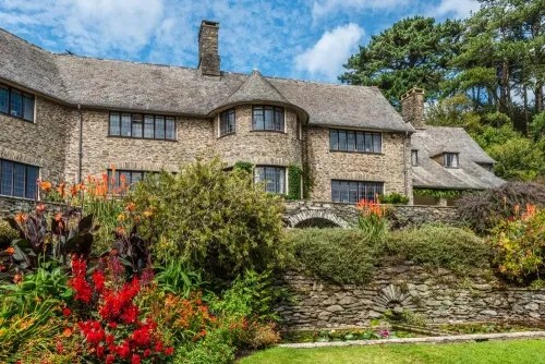 Coleton Fishacre: Art Deco Mansion & Coastal Garden of the D'Oyly Cartes