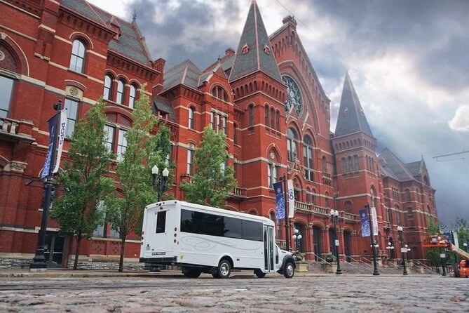 Cincinnati History & Sightseeing Bus Tour: The Full Panorama