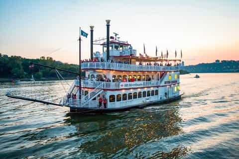 Private Custom Cincinnati Tour with a Local Expert Guide