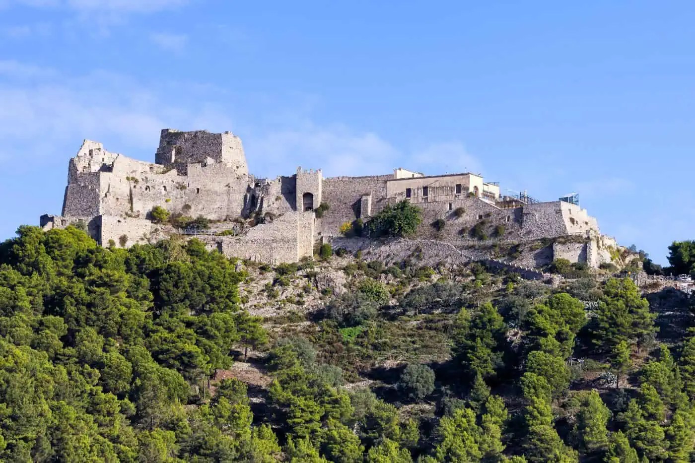 Castello di Arechi & Salerno Old Town: Private Guided Immersion