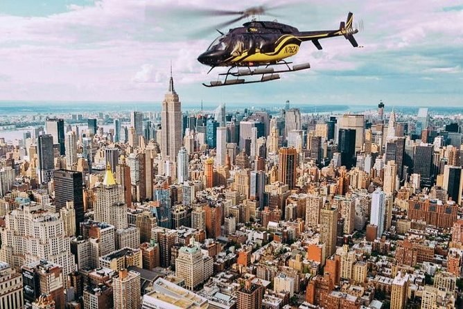 Private Helicopter Flight Over New York City