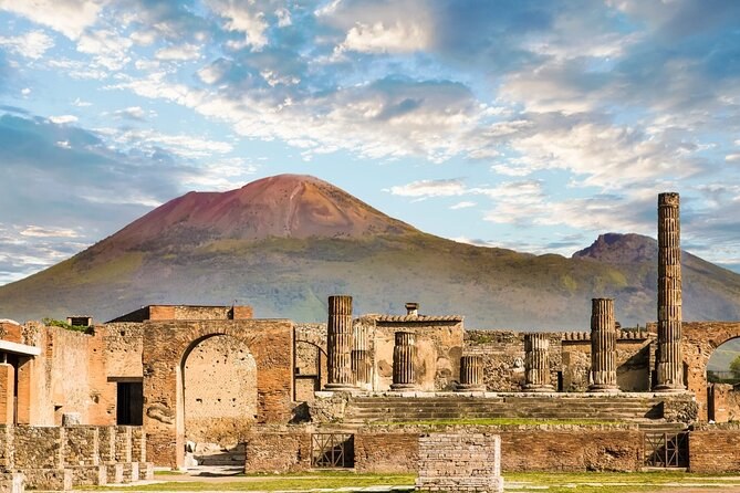Pompeii After Hours: Private Guided Walk by Torchlight
