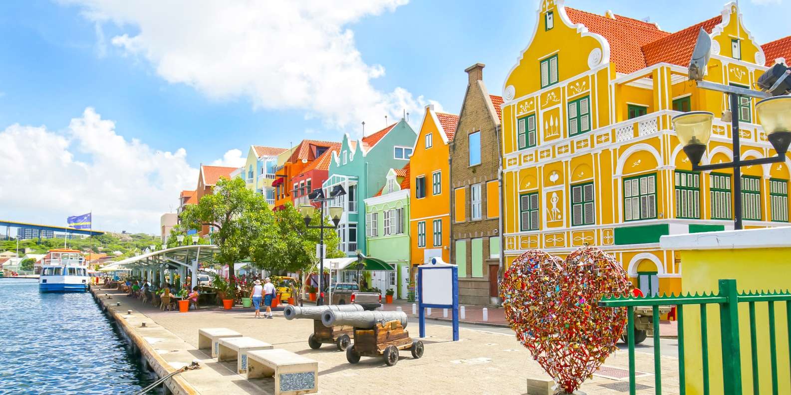 Afro Guide Curaçao: Private Cultural Deep-Dive with a Certified Expert