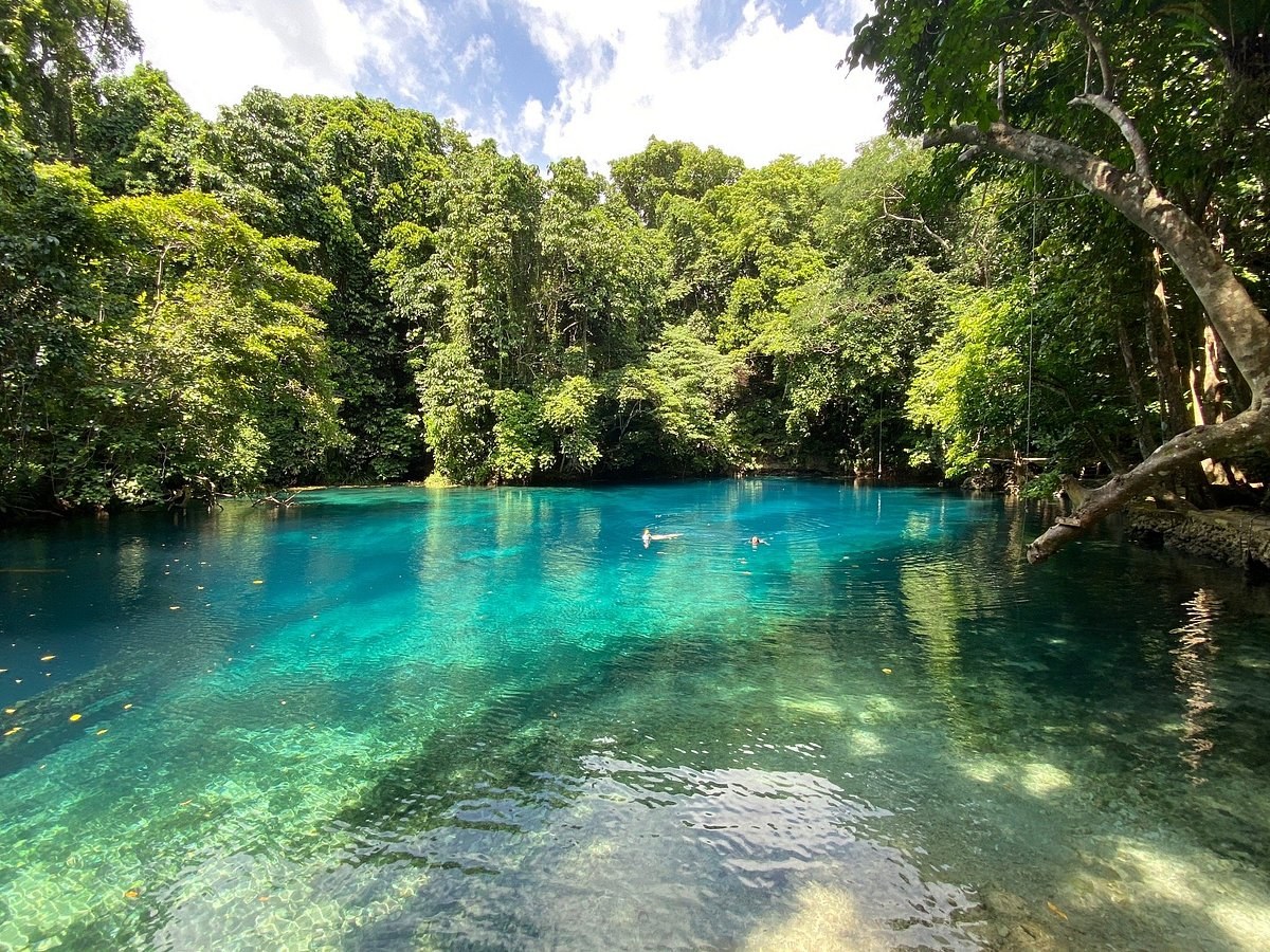Riri Blue Hole River Canoe & Jungle Immersion