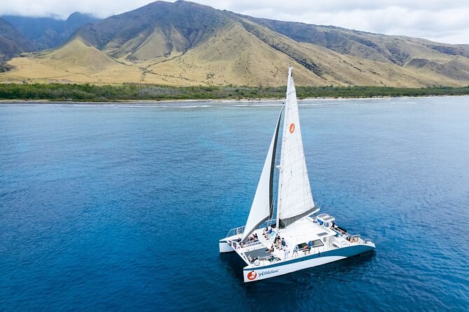Private Sailing Catamaran to Snorkel the Coral Gardens