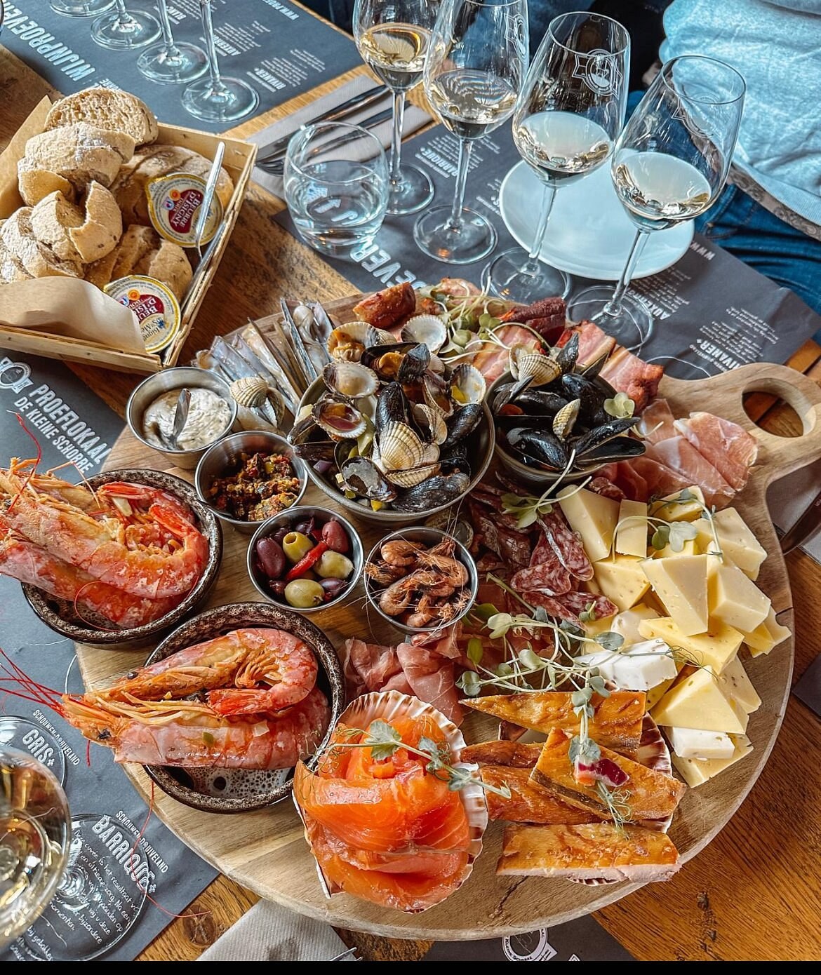 Oyster & Zeeland Wine Tasting: Wijnhoeve de Kleine Schorre