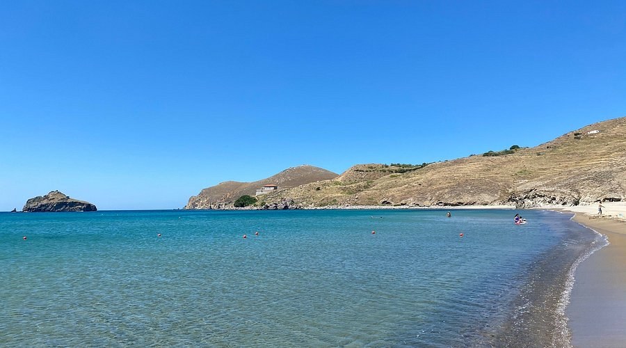 Thanos & Mikro Fanaraki: Lemnos's Finest Beaches by Private Transfer