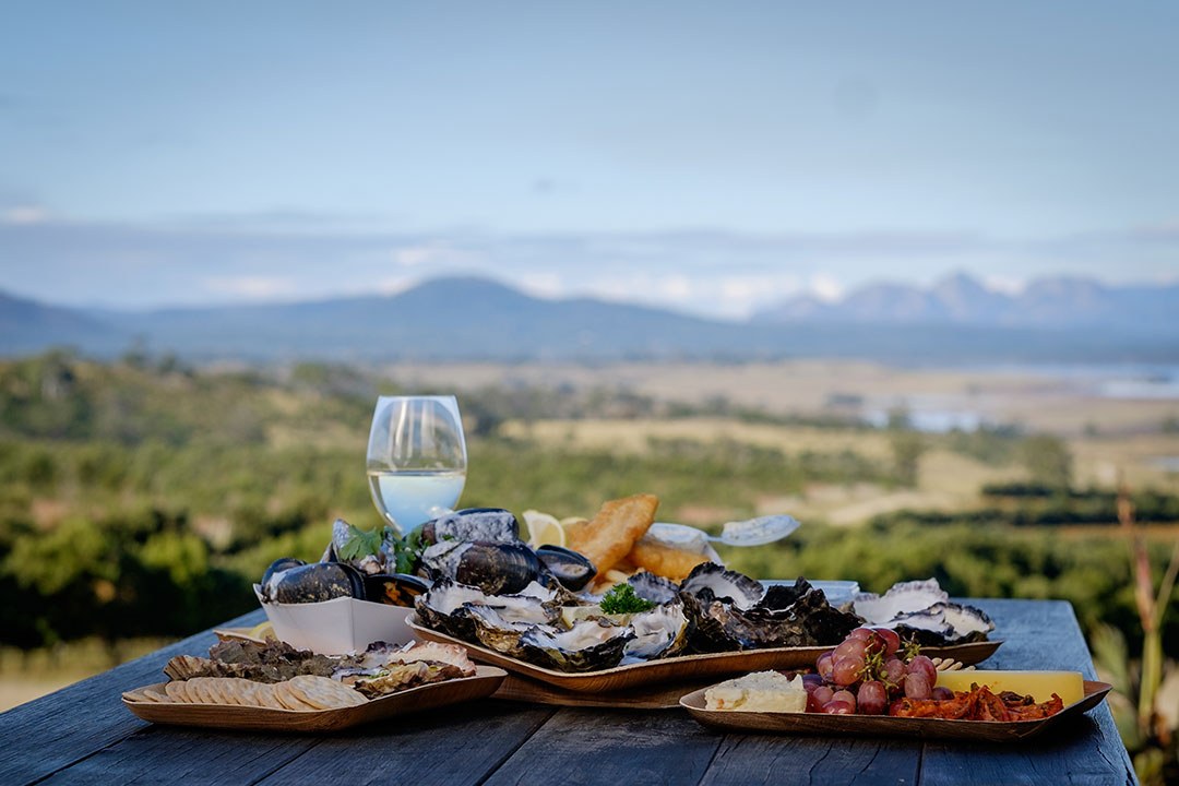 Tasmanian East Coast Food & Wine: Private Cellar & Farm Trail