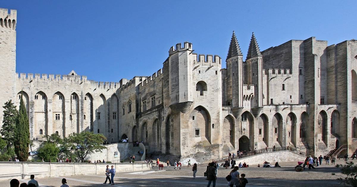 Palais des Papes Avignon: Private Expert Access to a Papal Marvel