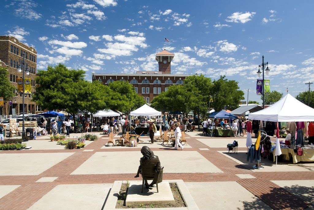 Old Town Wichita: Private Guided History & Architecture Walk
