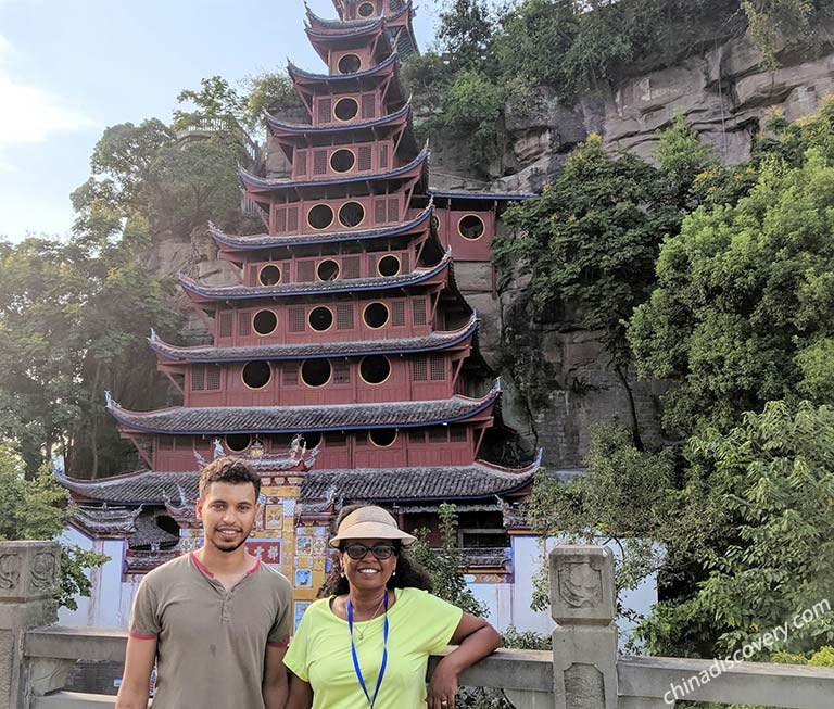 Shibaozhai Pagoda: Private Guided Climb of China's Jewel