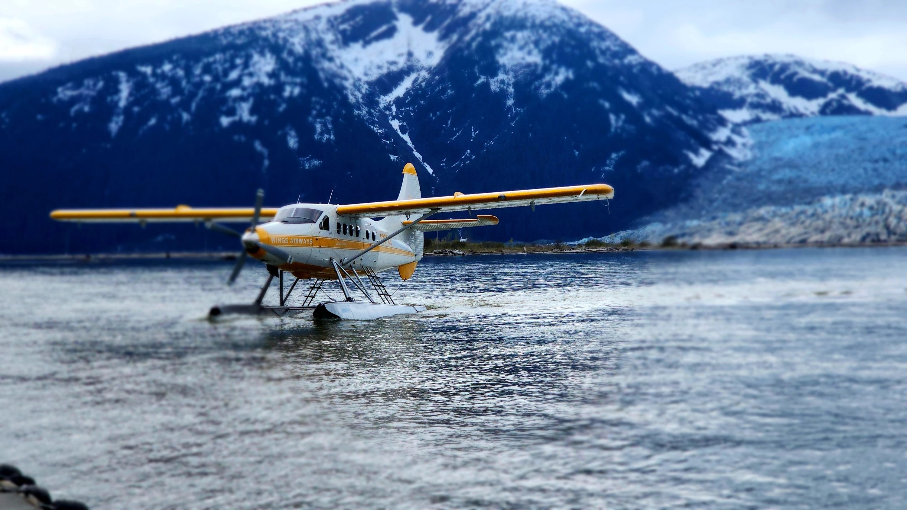 Okbhf: Private Wilderness Floatplane & Glacier Trek
