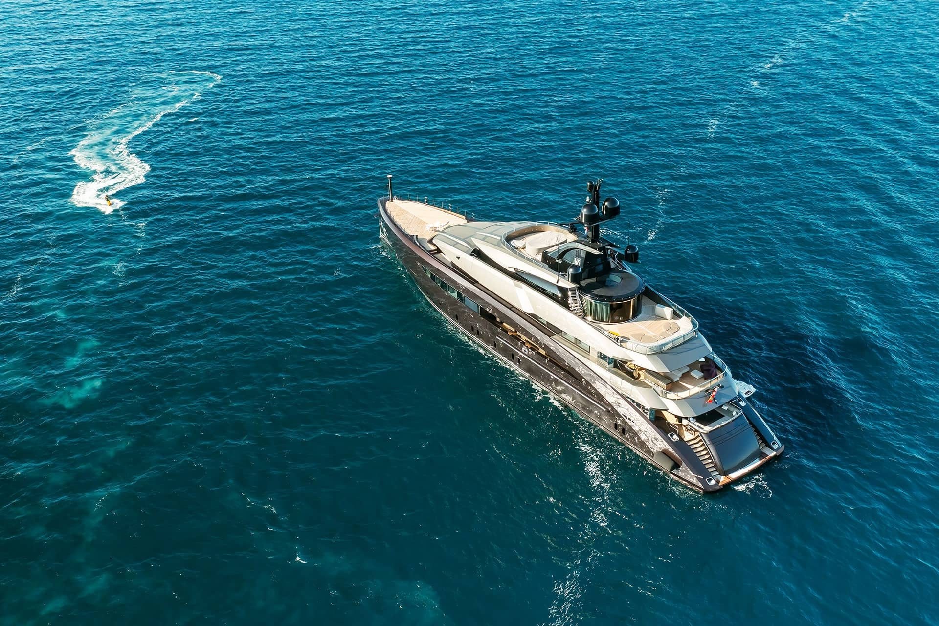 Deep-Sea Fishing Charter: Private Yacht, Open Waters